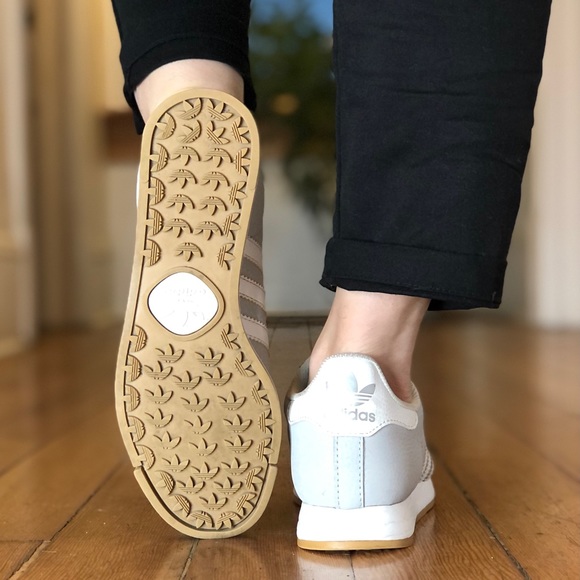 ✨Retro Adidas Somoa Grey/ White ✨ - Picture 8 of 12